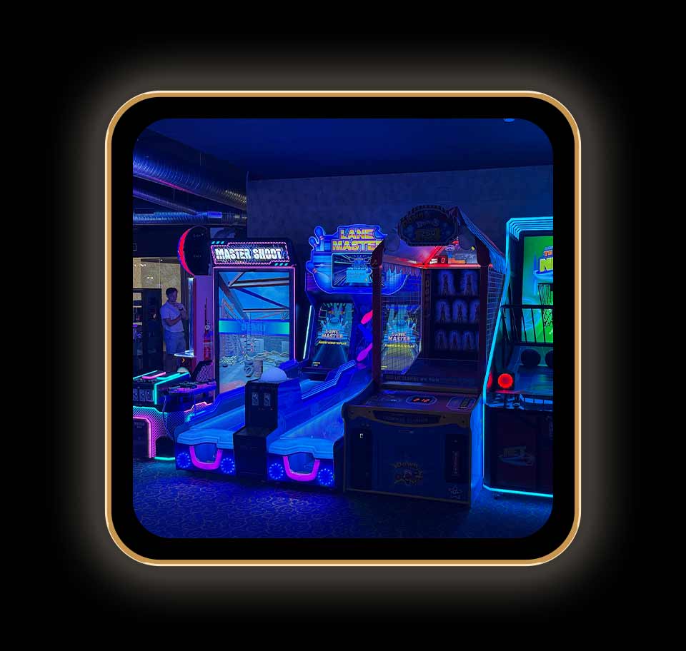 Marbella-family-plan-Arcade-bowling---4